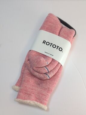 ROTOTO Double Face Pink Crew Socks — Soft Slub Knit Comfort NWT